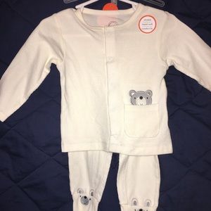 Baby’s pajama set